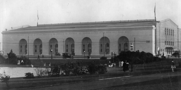 Oakland_Civic_Auditorium_circa_1917_(kt7199q9d0-z122)